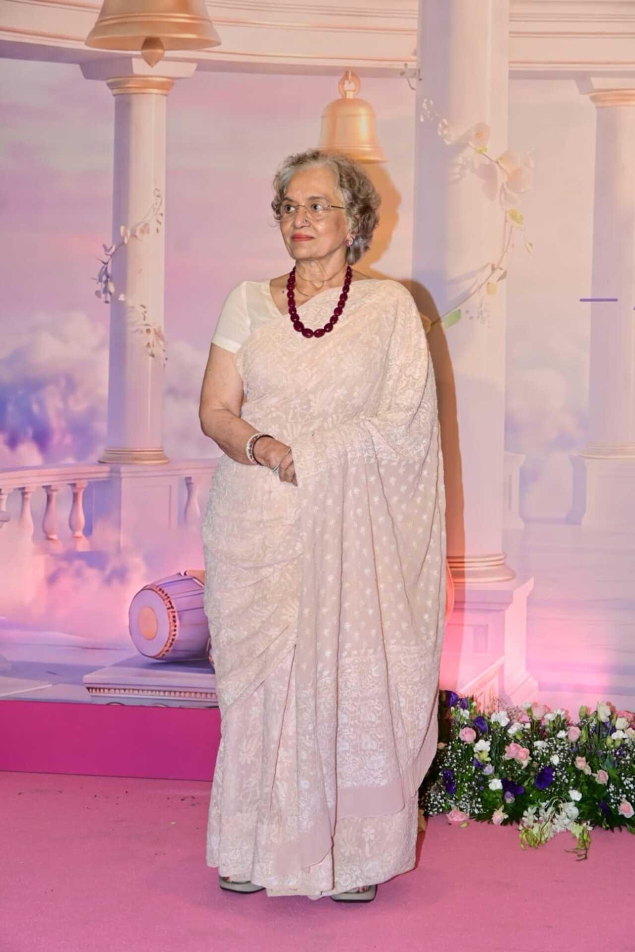 Veteran actor Asha Parekh attended the musical event in the city looking graceful in an elegant off-white saree.